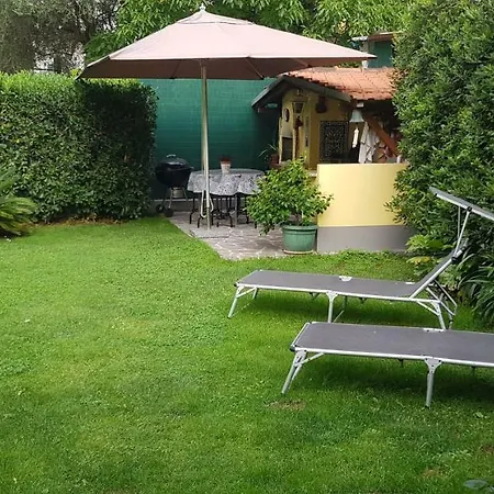 Il Giardino In Citta Frühstückspension La Spezia