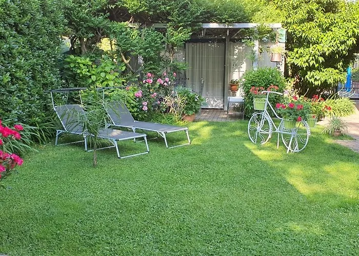 Il Giardino In Citta ベッド・アンド・ブレックファスト 3*