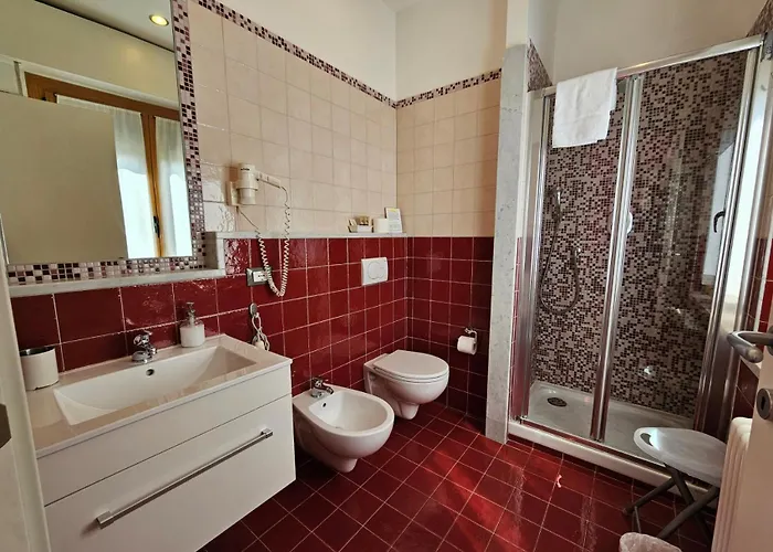 Il Giardino In Citta فندق مبيت وإفطار لا سبيتسْيا